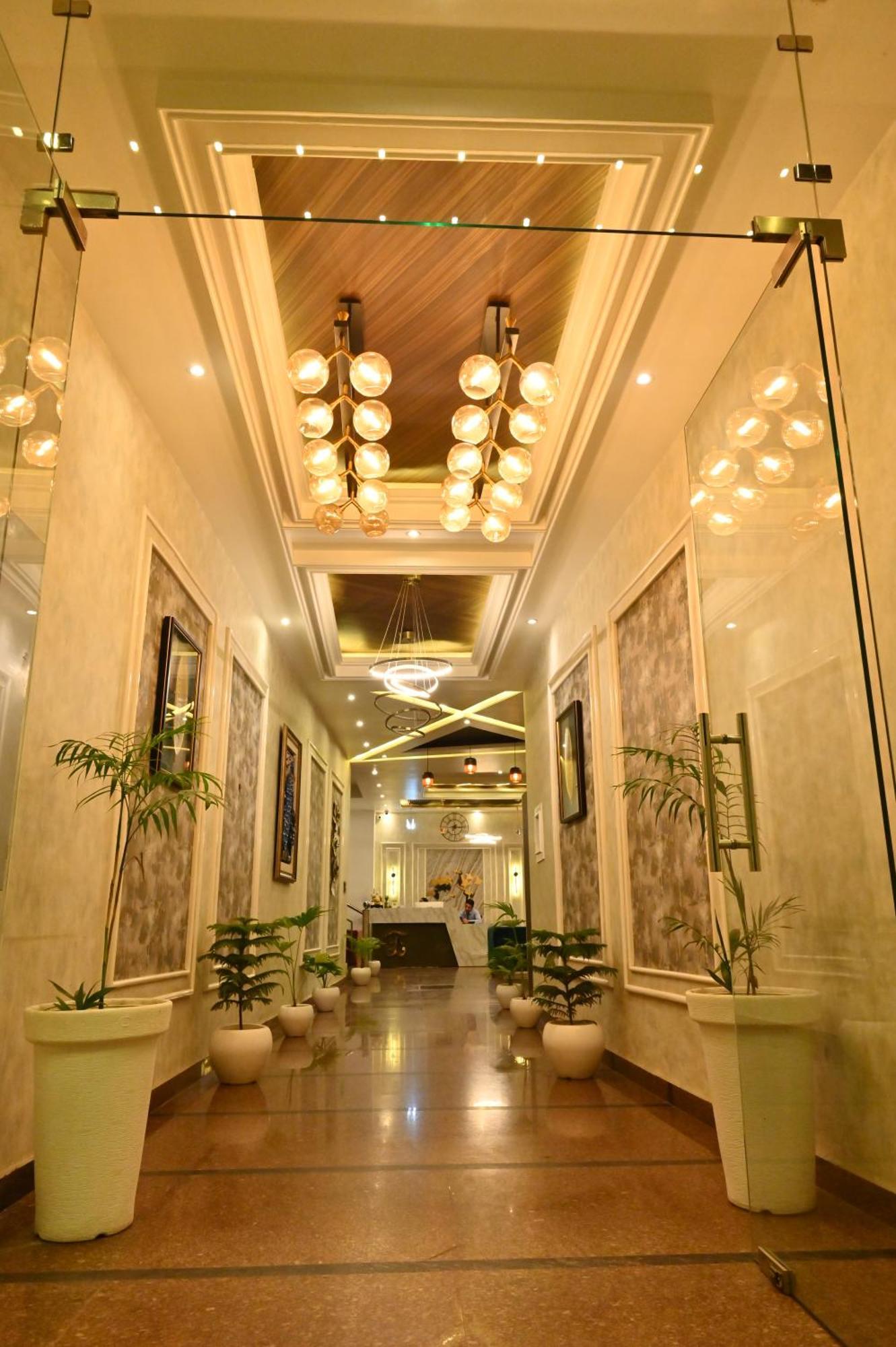 Hotel Elite - 5 Mins From Golden Temple Amritsar Zewnętrze zdjęcie
